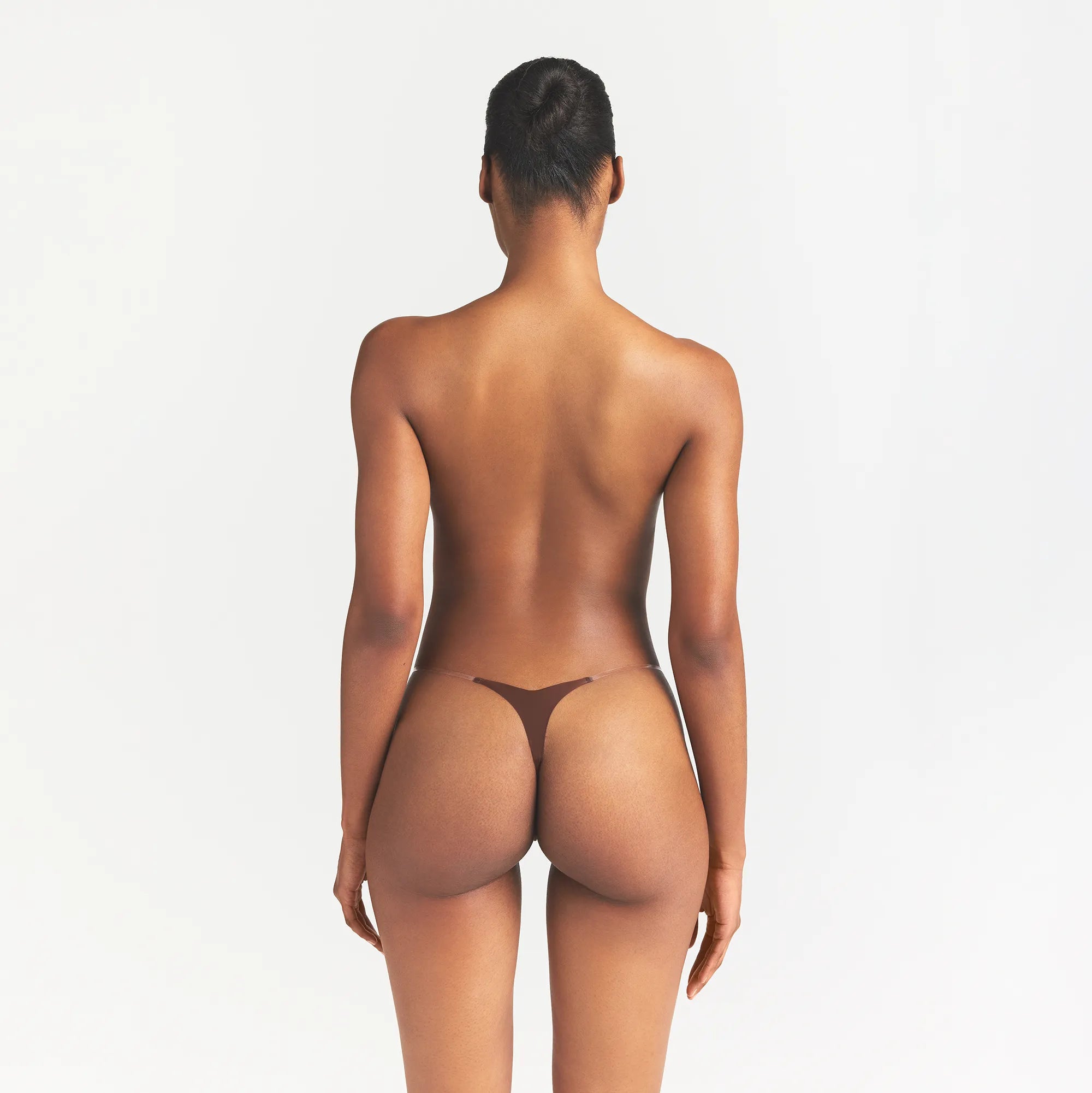 SKIMS STICKY BRA | COCOA